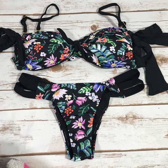 Floral Bikini Off Shoulder Tie Straps - Picture 2 of 5